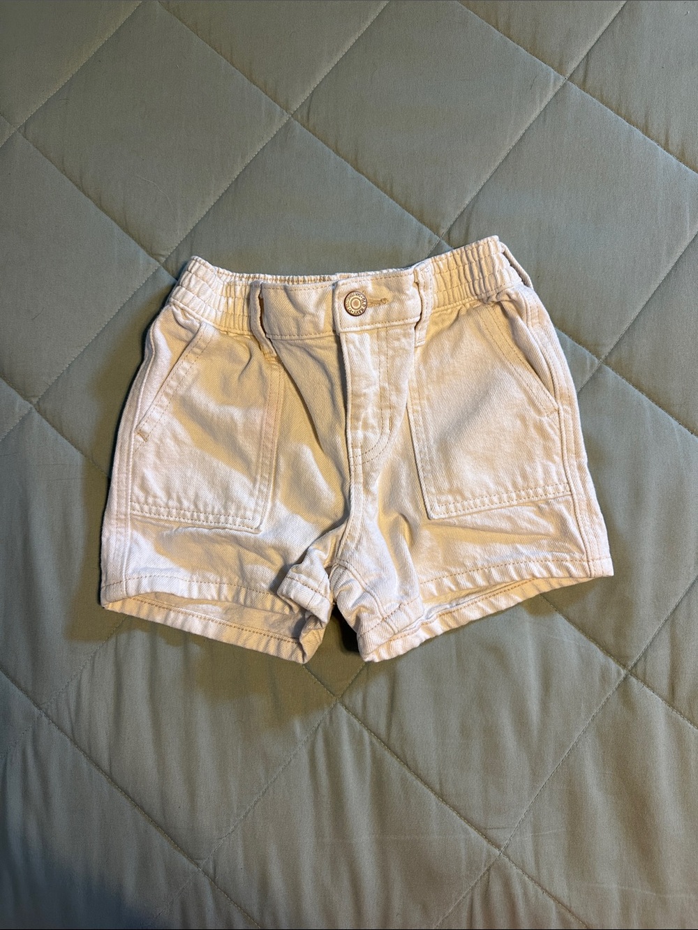Old Navy Cream Girls' Pull-On Shorts